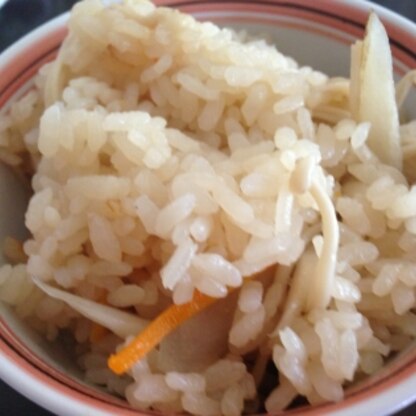 美味しい鶏ごぼうご飯になりました！ご馳走様でした。